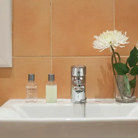 Bed & Breakfast Spot Smart Nomad 3*