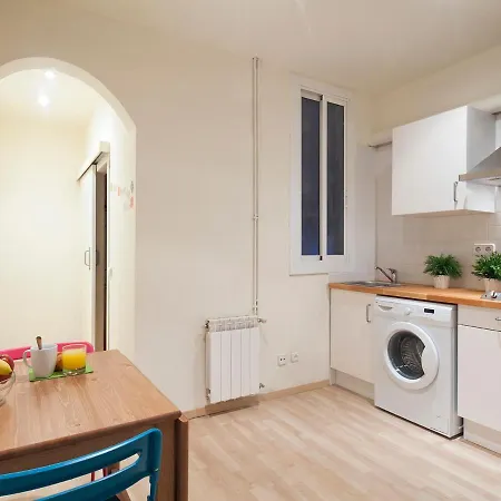 Spot Smart Nomad Bed and Breakfast